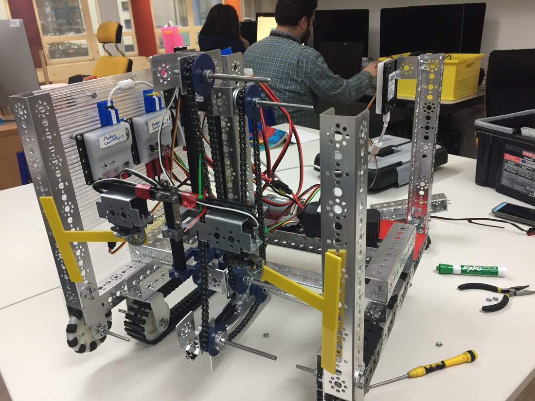 FalconTech's tank-tread robot with a REV lift, January 2018